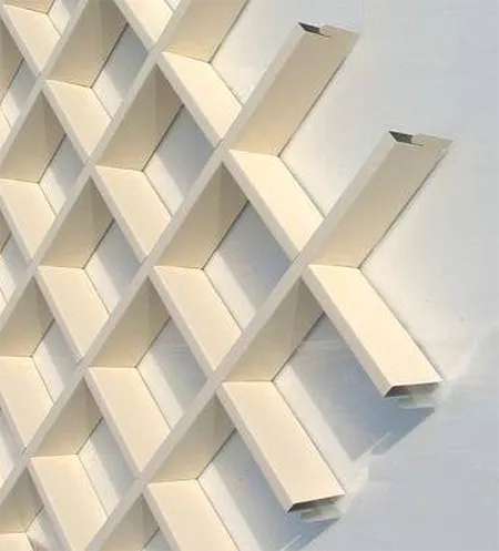 потолок грильято